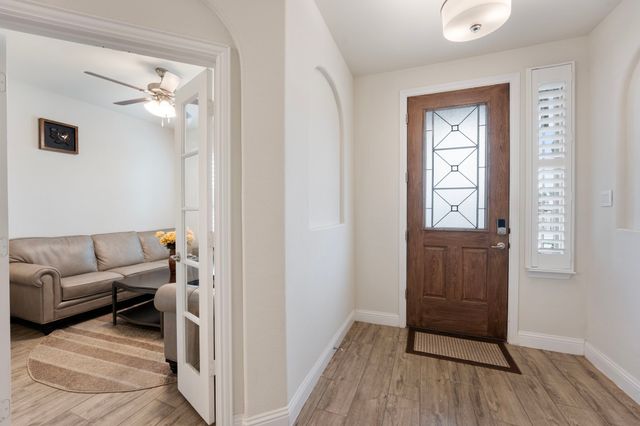 976 E Villas Court, Lewisville, TX 75067