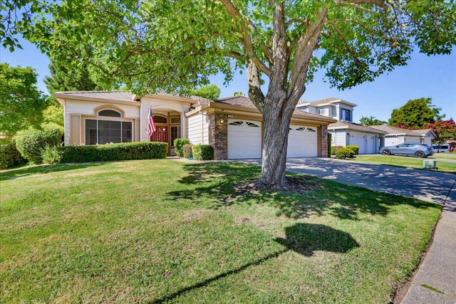 1243 Canevari Dr, Roseville, CA 95747