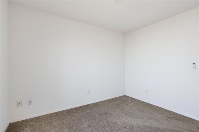 1243 Canevari Dr, Roseville, CA 95747