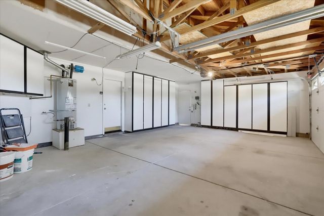 1243 Canevari Dr, Roseville, CA 95747