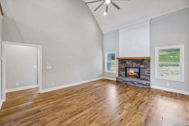 13821 Cainsville Rd, Lebanon, TN 37090