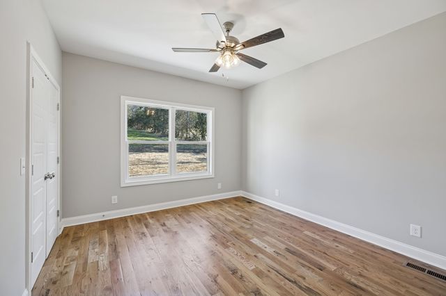 13821 Cainsville Rd, Lebanon, TN 37090