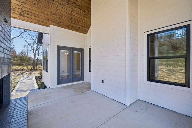 13821 Cainsville Rd, Lebanon, TN 37090