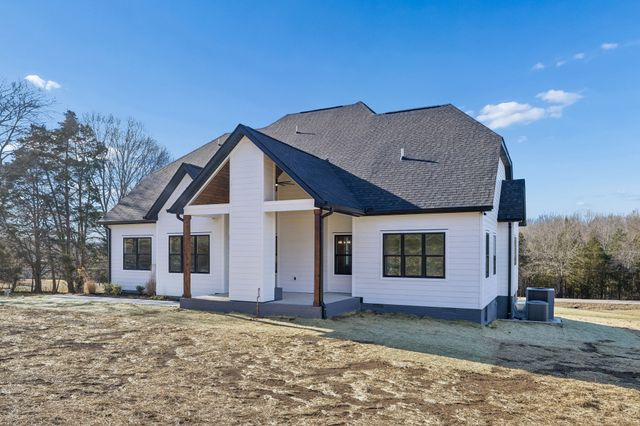 13821 Cainsville Rd, Lebanon, TN 37090