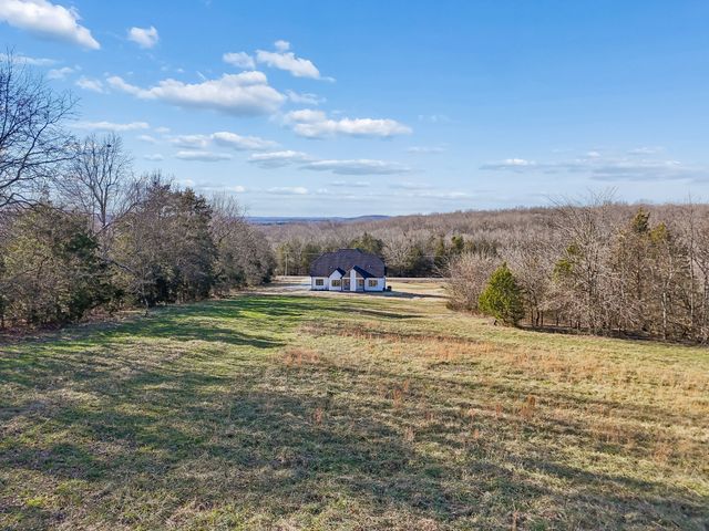 13821 Cainsville Rd, Lebanon, TN 37090