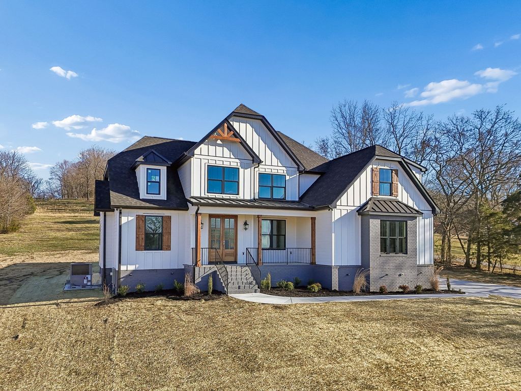 13821 Cainsville Rd, Lebanon, TN 37090