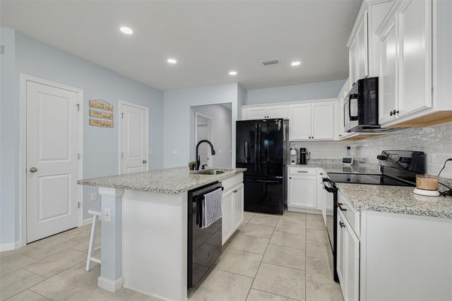 18158 TURNING LEAF CIRCLE, Land O Lakes, FL 34638