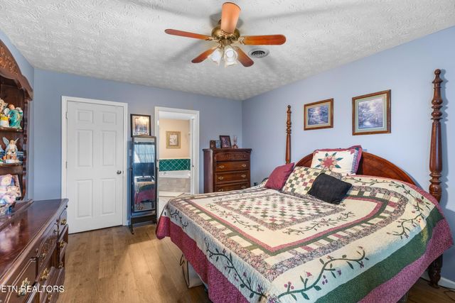 2895 Looney Rd, Parrottsville, TN 37843