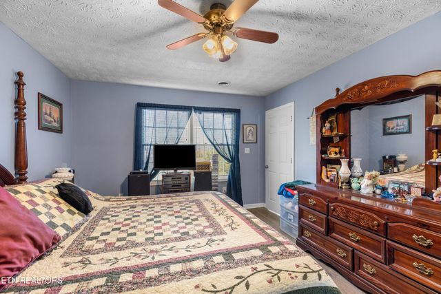 2895 Looney Rd, Parrottsville, TN 37843