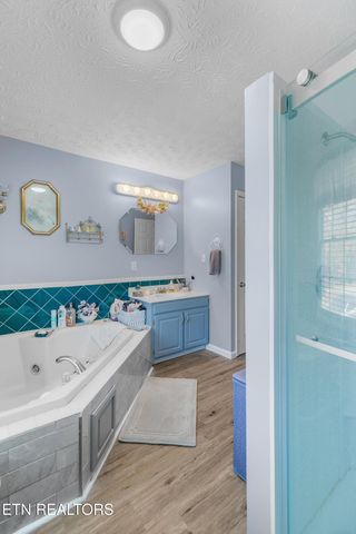 2895 Looney Rd, Parrottsville, TN 37843