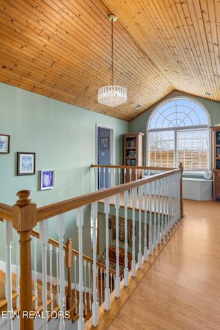 2895 Looney Rd, Parrottsville, TN 37843