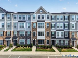 711 McCormick Farm Dr Unit#A, Glen Allen, VA 23060