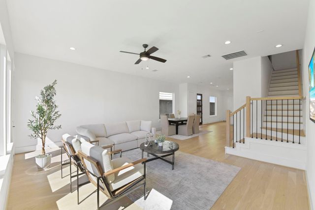 2916 Virginia St, Houston, TX 77098