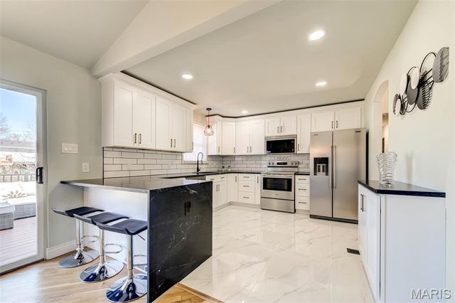 4717 Langwood Court, St Louis, MO 63129