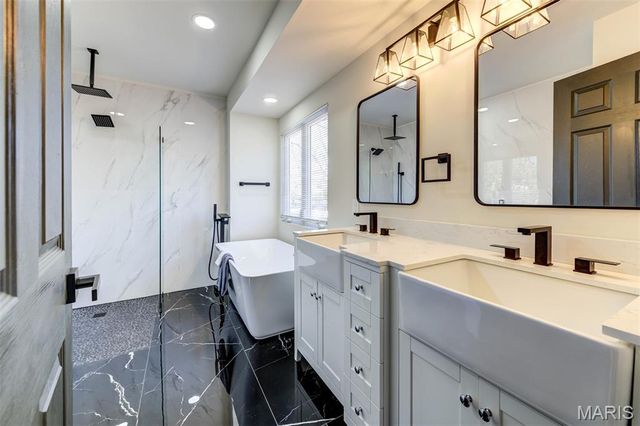 4717 Langwood Court, St Louis, MO 63129