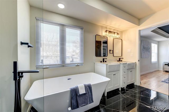 4717 Langwood Court, St Louis, MO 63129