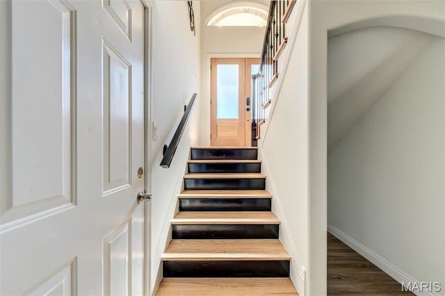 4717 Langwood Court, St Louis, MO 63129