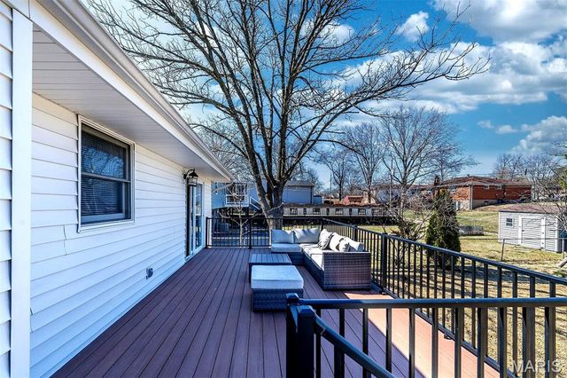 4717 Langwood Court, St Louis, MO 63129