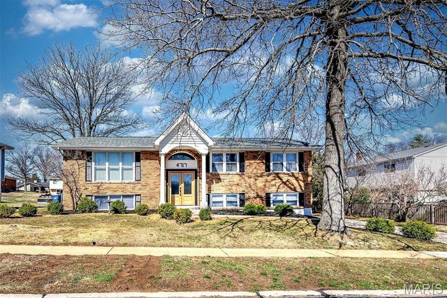 4717 Langwood Court, St Louis, MO 63129