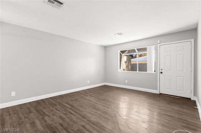 2108 Willowbury Drive C, Las Vegas, NV 89108