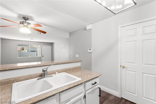 2108 Willowbury Drive C, Las Vegas, NV 89108