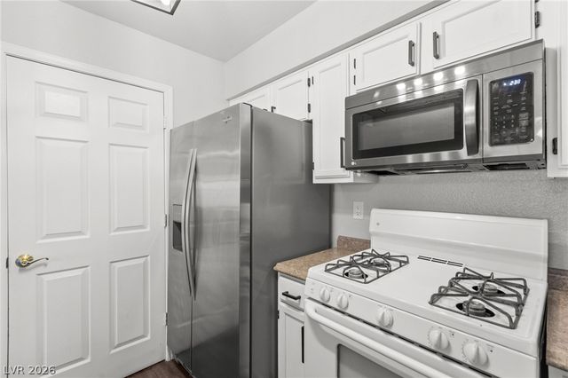 2108 Willowbury Drive C, Las Vegas, NV 89108