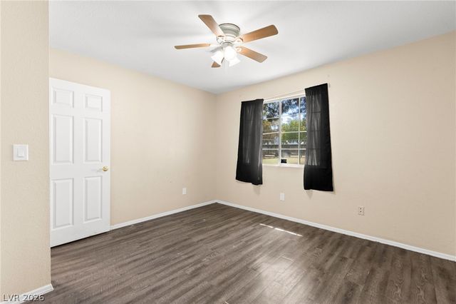 2108 Willowbury Drive C, Las Vegas, NV 89108