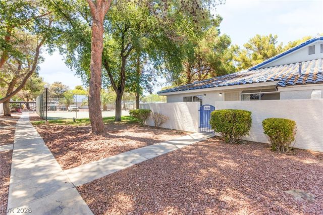 2108 Willowbury Drive C, Las Vegas, NV 89108