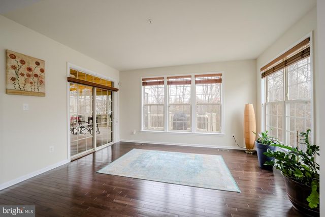 2823 TROTTER PARK LN, Lanham, MD 20706