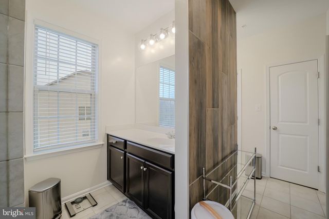 2823 TROTTER PARK LN, Lanham, MD 20706