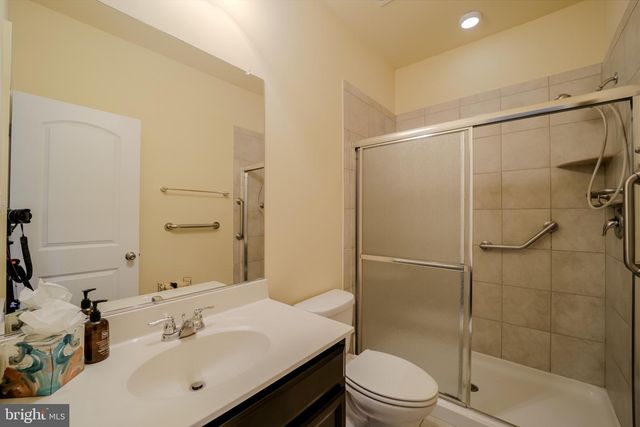 2823 TROTTER PARK LN, Lanham, MD 20706