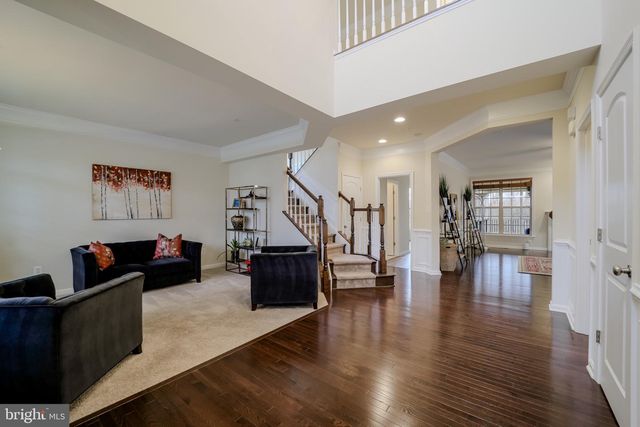 2823 TROTTER PARK LN, Lanham, MD 20706