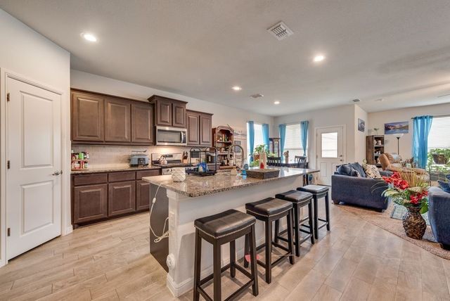 1214 Pacifica Trail, Cleburne, TX 76033