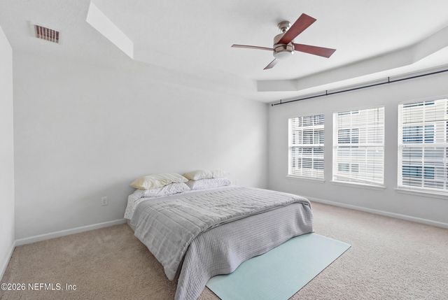 4008 LIONHEART Drive, Jacksonville, FL 32216