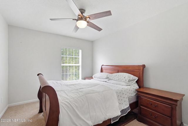 4008 LIONHEART Drive, Jacksonville, FL 32216