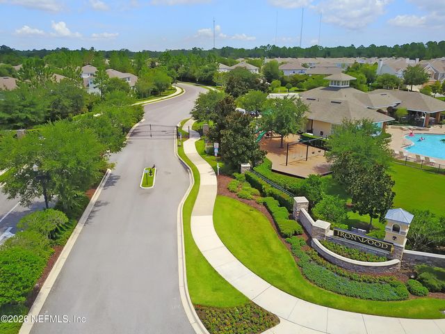 4008 LIONHEART Drive, Jacksonville, FL 32216