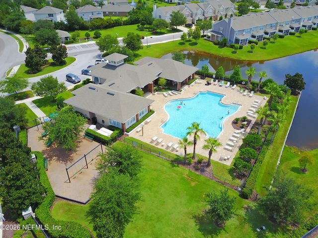 4008 LIONHEART Drive, Jacksonville, FL 32216