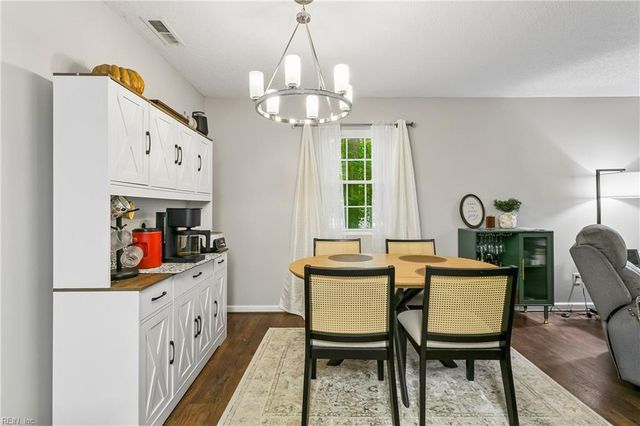 1016 Old York-Hampton HWY, Yorktown, VA 23692