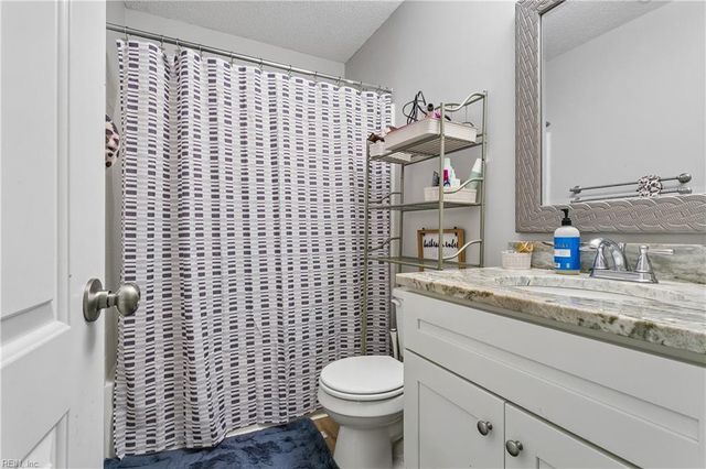 1016 Old York-Hampton HWY, Yorktown, VA 23692