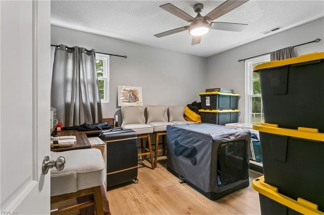 1016 Old York-Hampton HWY, Yorktown, VA 23692