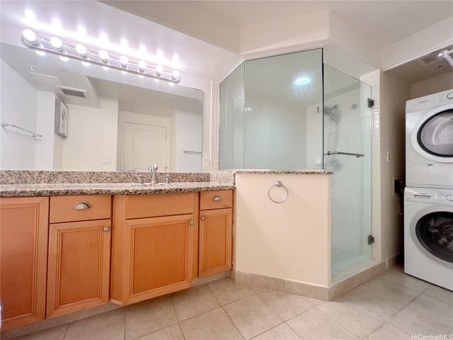343 Hobron Lane 2005, Honolulu, HI 96815