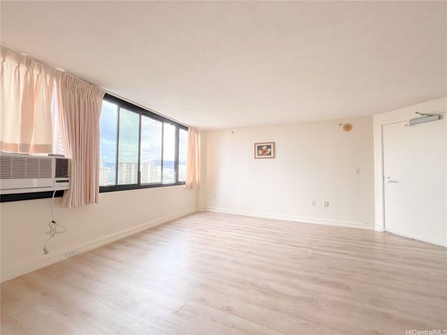 343 Hobron Lane 2005, Honolulu, HI 96815