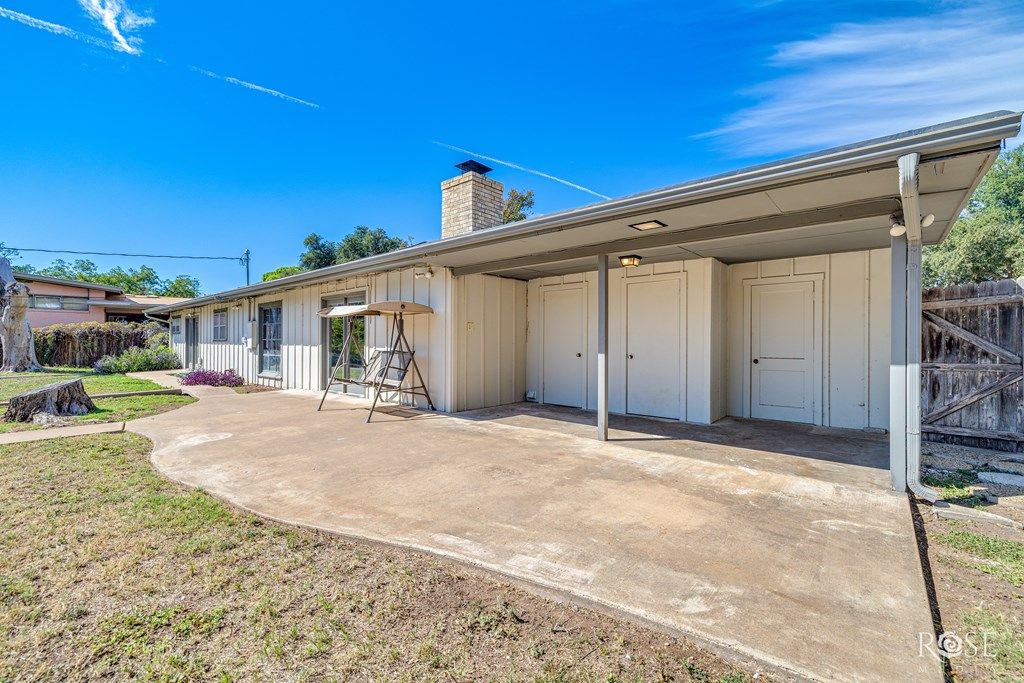 Image 27 of property listing at 1908 Rebecca Dr, San Angelo, TX 76904