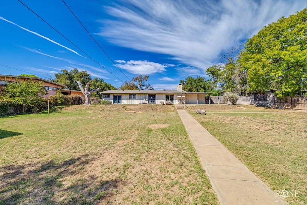 Image 32 of property listing at 1908 Rebecca Dr, San Angelo, TX 76904