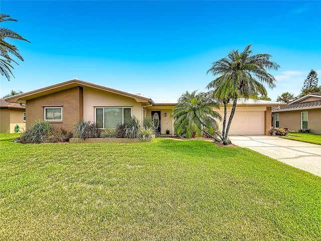 2178 WATERSIDE DRIVE, Clearwater, FL 33764