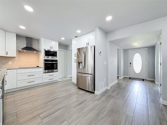 2178 WATERSIDE DRIVE, Clearwater, FL 33764