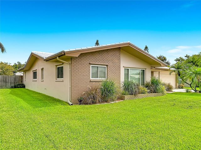 2178 WATERSIDE DRIVE, Clearwater, FL 33764