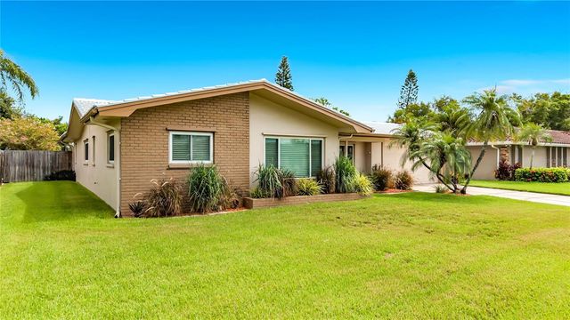 2178 WATERSIDE DRIVE, Clearwater, FL 33764