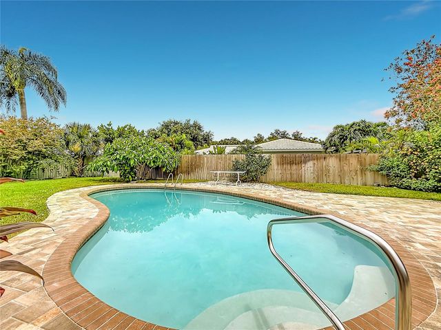 2178 WATERSIDE DRIVE, Clearwater, FL 33764
