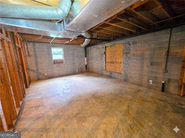 1597 Holly Brook Road, Snellville, GA 30078